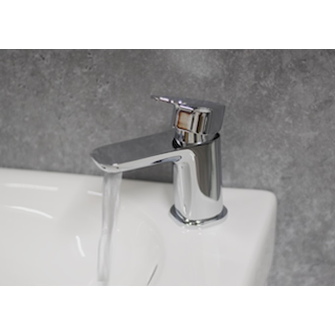 Hunter Mini Mono Basin Mixer with Click Waste